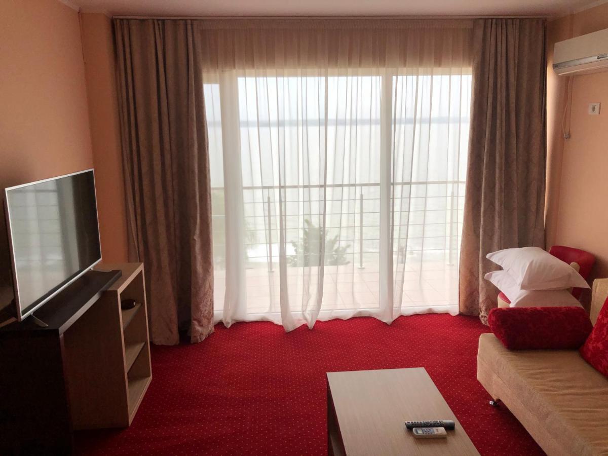 Hotel Romantic Mamaia Εξωτερικό φωτογραφία