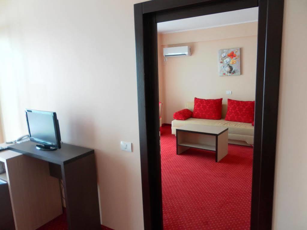 Hotel Romantic Mamaia Εξωτερικό φωτογραφία
